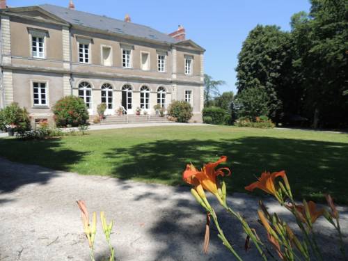 Domaine du Plessis Grimaud : B&B / Chambres d'hotes proche de Saint-Viaud