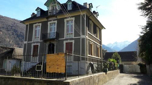Villa Gracieuse : B&B / Chambres d'hotes proche de Montauban-de-Luchon