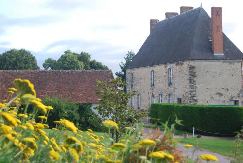 Château de Briailles - Chambre d'hôtes : B&B / Chambres d'hotes proche de Louchy-Montfand