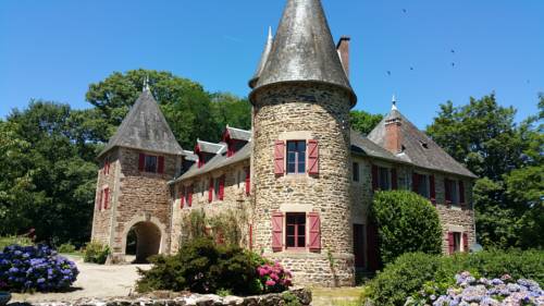 Chateau de Bellefond : Maisons de vacances proche de Saint-Clément