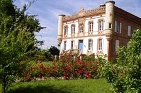 Château Lagaillarde : B&B / Chambres d'hotes proche de Roquelaure-Saint-Aubin