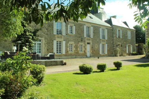 Manoir de la Queue Du Renard : Maisons d'hotes proche de Saint-Georges-d'Aunay