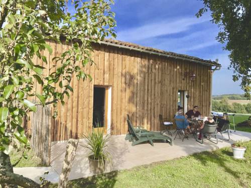 Gîte Cosy Grand confort dans un écrin de verdure : Maisons de vacances proche d'Allas-Bocage