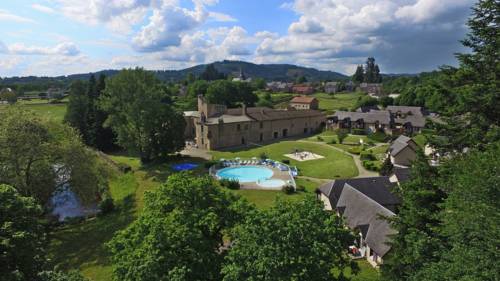VVF Château sur la Vienne Lac de Vassivière : Villages vacances proche de Beaumont-du-Lac