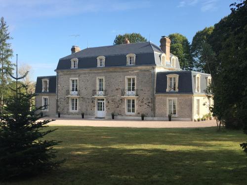 Le Manoir du Ribardon : B&B / Chambres d'hotes proche de Saint-Pierre-du-Bû