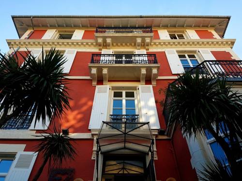 Hôtel & Espace Bien-être La Maison du Lierre : Hotels proche de Biarritz