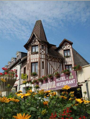 Logis Hôtel le Dauphin : Hotels proche de La Lande-de-Goult