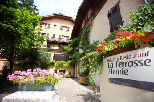 Logis Hôtel La Terrasse Fleurie : Hotels proche de Vesancy
