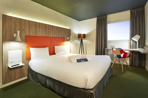 Kyriad Clermont Ferrand Nord - Riom : Hotels proche d'Aigueperse