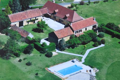 Domaine de Manilau : Maisons de vacances proche de Badefols-sur-Dordogne