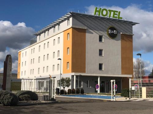 B&B HOTEL Lyon Eurexpo Chassieu : Hotels proche de Bron