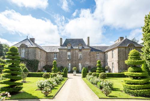 Château de La Ballue - Les Collectionneurs : Hotels proche de Bazouges-la-Pérouse