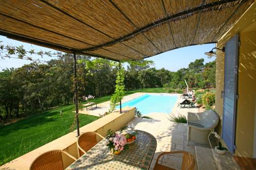 Les Appartements et Maisons des Domaines de Saint Endréol Golf & Spa Resort : Complexes hoteliers proche de Draguignan