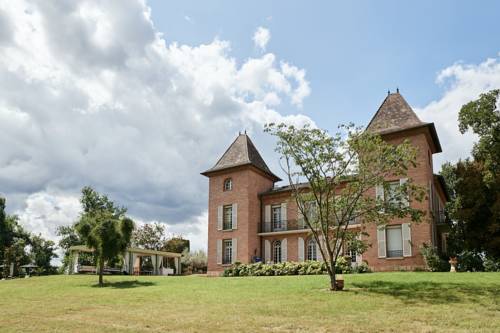 Castel Bois Marie : Maisons d'hotes proche de Saint-Porquier