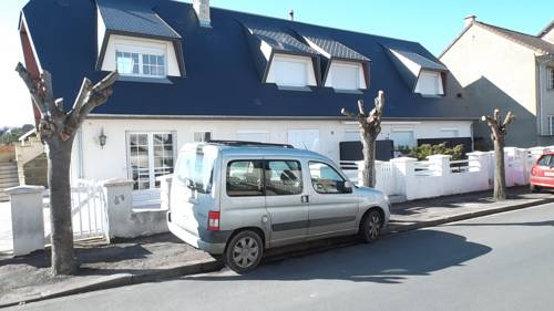 La Caravelle 10 Boulevard Gilbert Longuet : Maisons de vacances proche d'Arromanches-les-Bains