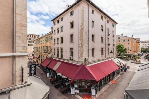 5 Sens : Appartements proche du 6e Arrondissement de Marseille