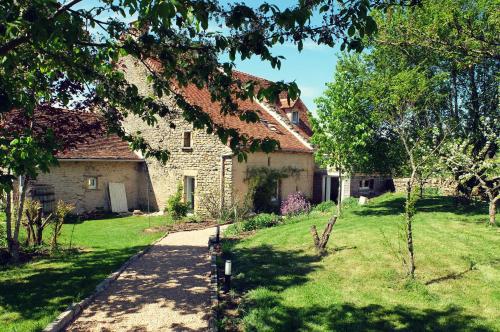 Le Thé au Jardin : B&B / Chambres d'hotes proche de Lugny-lès-Charolles