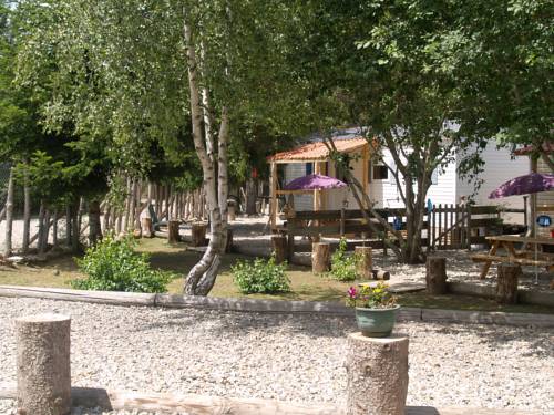 Le Sous Bois De Jade : Campings proche de Châteauneuf-de-Randon