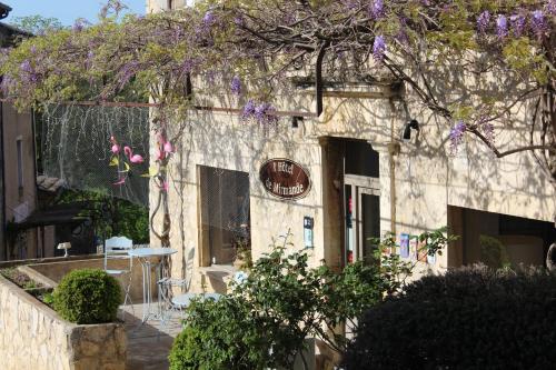Hôtel de Mirmande : Hotels proche de Saulce-sur-Rhône