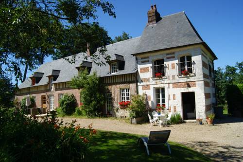 Gîtes Normands de charme les châtaigniers : Maisons de vacances proche de Mentheville