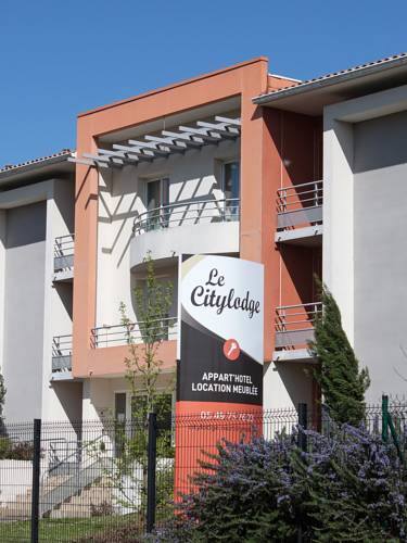 City Lodge Appart Hôtel Niort : Appart'hotels proche d'Épannes