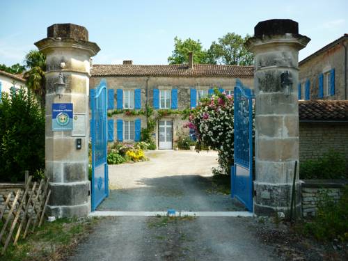 Le Logis de Faugerit : B&B / Chambres d'hotes proche de Prissé-la-Charrière