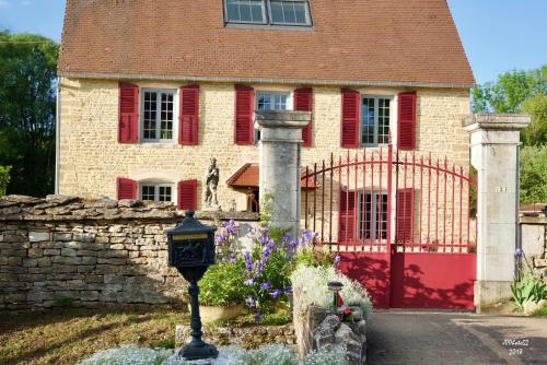 Jungbrunnen Orges : Maisons d'hotes proche de Luzy-sur-Marne