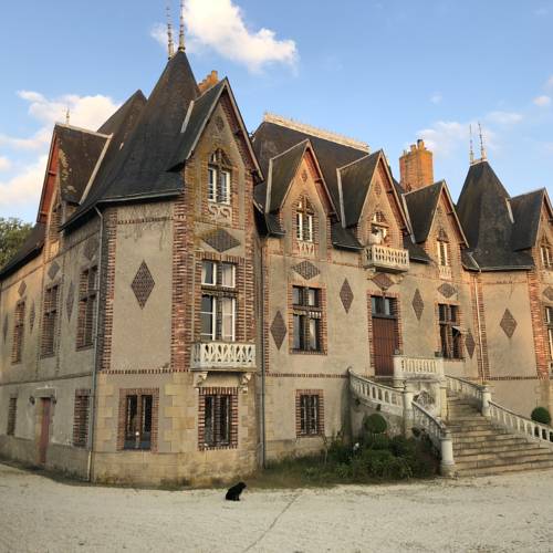 Manoir De La Chouanniere : Maisons de vacances proche de Saint-Martin-du-Bois