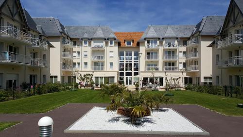 Domitys La Plage de Nacre : Appart'hotels proche de Courseulles-sur-Mer