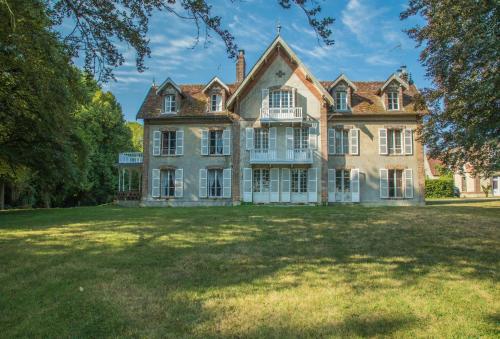 The Good House : Maisons de vacances proche de Boëssé-le-Sec