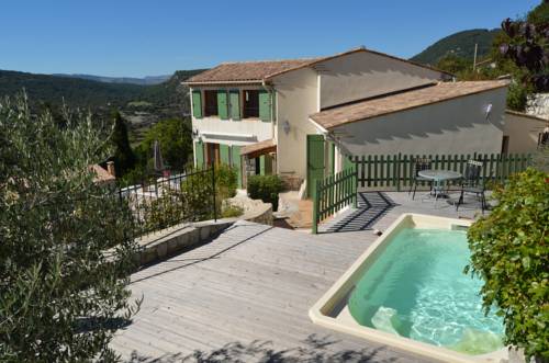 Côte d'Azur Villa Amicalement Hôte : Maisons de vacances proche de Saint-Antonin