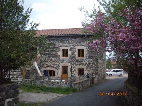 maison Mouilhade : Maisons de vacances proche de Blanzac