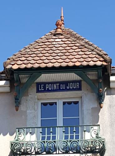 LE POINT DU JOUR : Villas proche de Leignes-sur-Fontaine