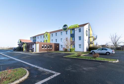 B&B HOTEL CHATEAUROUX Déols : Hotels proche de Neuvy-Pailloux