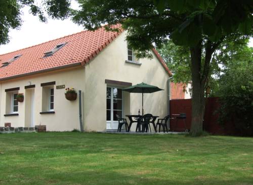 Coury House, Chavasse Farm, Somme : Maisons de vacances proche de Feuillères