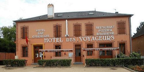 Hôtel des Voyageurs - Cronat : Hotels proche de Paray-le-Frésil