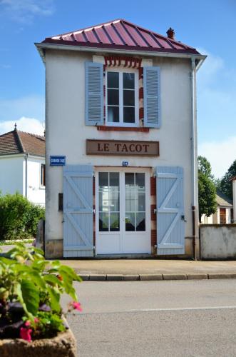 Le Tacot : Maisons de vacances proche de Pont-de-Poitte