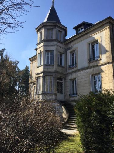 Les Marronniers : B&B / Chambres d'hotes proche de Saint-Pal-de-Mons