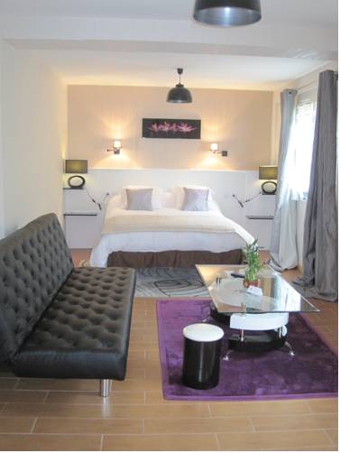 Hotel Restaurant Rive Gauche : Hotels proche de Marsac