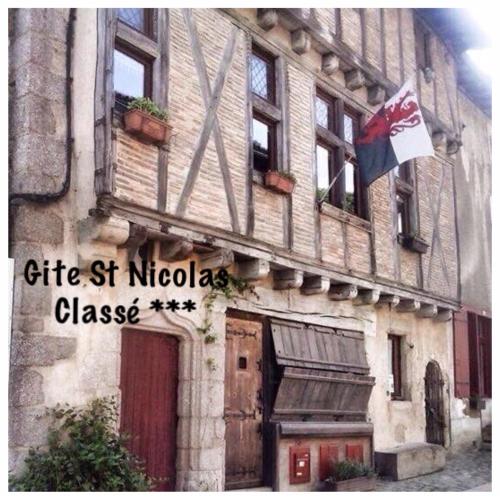 Gite Saint-Nicolas : Maisons de vacances proche de Parthenay