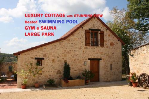 Hillside Park Dordogne : Maisons de vacances proche de Peyrignac