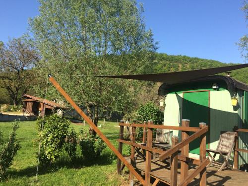 pipowagen Blagour midden in de natuur : Maisons de vacances proche de Souillac