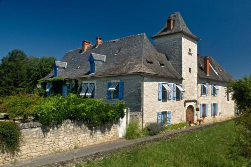 Le Prieuré La Ferme : Maisons de vacances proche de Peyrillac-et-Millac