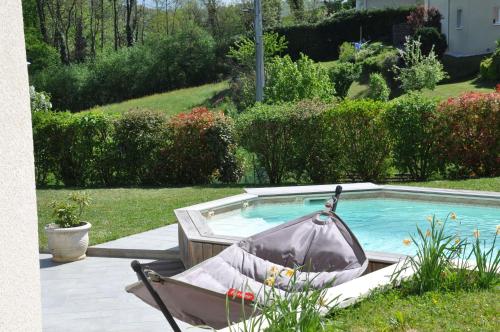 Maison avec piscine 8 couchages entre Annecy et Aix les bains : Maisons de vacances proche de Boussy