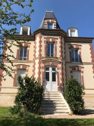 Villa st Louis : Appartements proche de Cabourg