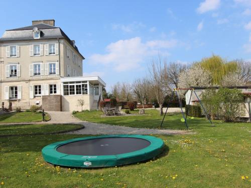 Heritage Castle in Bar sur Seine : Maisons de vacances proche de Chervey