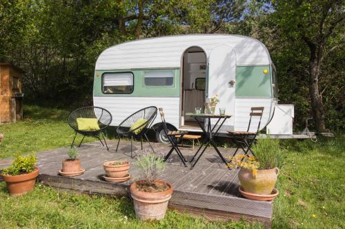 Ma caravane dans les collines : Tentes de luxe proche de Fonters-du-Razès