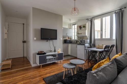 Charmant 2 pièces pour 4 personnes à Courbevoie : Appartements proche d'Asnières-sur-Seine