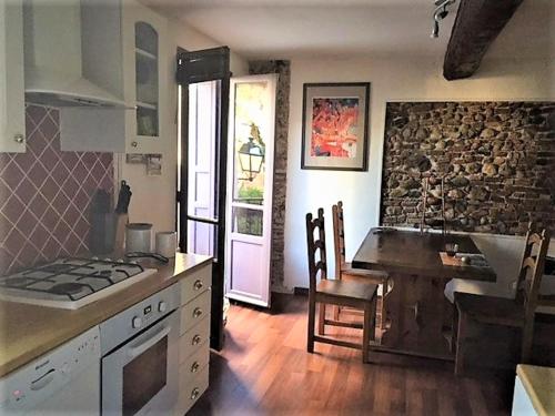 Le Cosy Elne : Maisons de vacances proche de Corneilla-del-Vercol