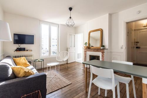 Appartement cosy à 10 min à pieds de la gare : Appartements proche de Saint-Thierry